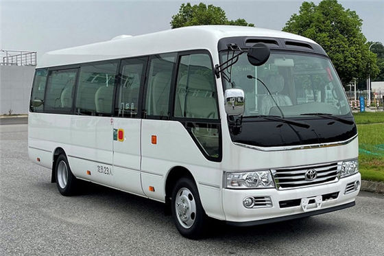 Το Toyota Coaster 11 θέσεων τουριστικό λεωφορείο επαγγελματική υποδοχή λεωφορείο βενζίνης πίσω κίνηση 4 × 2 χειροκίνητο κιβώτιο ταχυτήτων