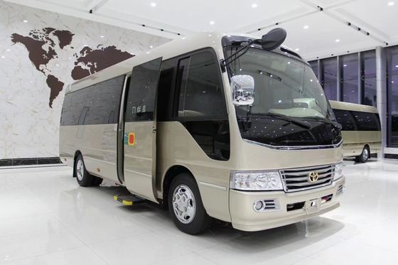 Το Toyota Coaster 8 θέσεων Τουριστικό λεωφορείο Επιχειρηματική υποδοχή λεωφορείο Βενζίνη πίσω κίνηση 4 × 2 Εγχειρίδιο