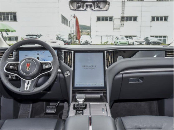 Βενζίνη Hongqi HS7 Οχήμα Αυτοκίνητο 4×4 4×2 Με 6 θέσεις / 7 θέσεις 12