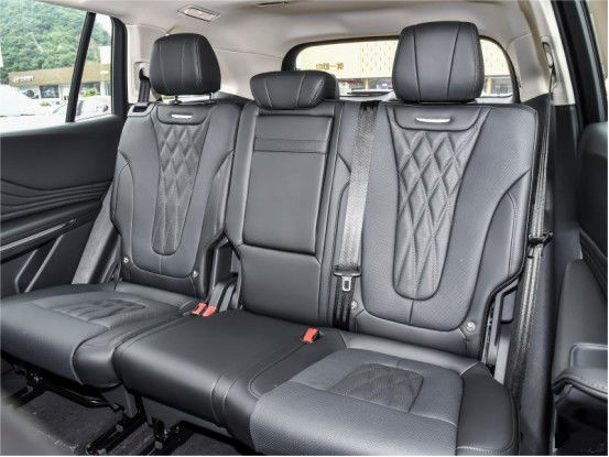 Βενζίνη Hongqi HS7 Οχήμα Αυτοκίνητο 4×4 4×2 Με 6 θέσεις / 7 θέσεις 8