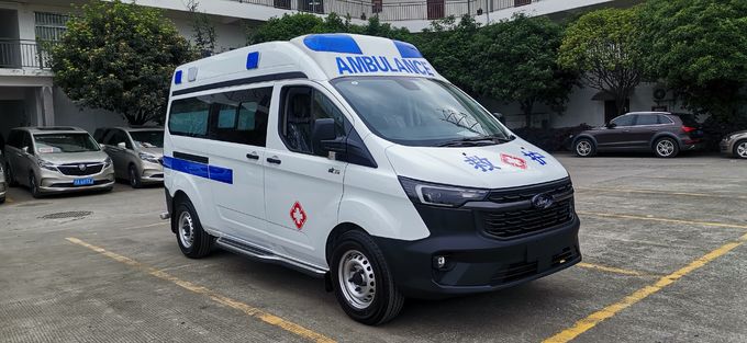 7 θέσεις / 8 θέσεις Ford Transit Custom Ambulance Ντίζελ 4×2 0