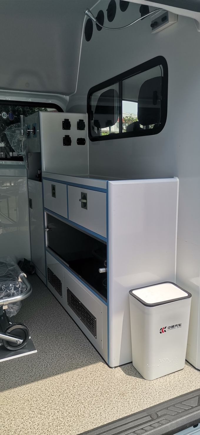 Φόρντ Τρανζίτ ιατρικό ασθενοφόρο 162HP 5 ταχύτητες 6