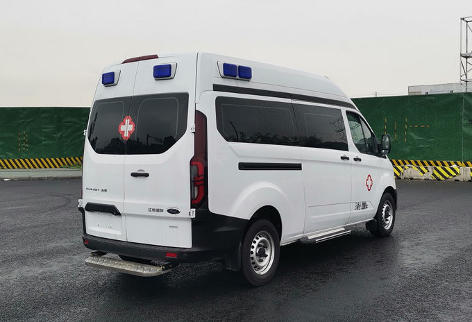 Ford Transit ιατρικό ασθενοφόρο βενζίνη 8 θέσεις Ford Transit Box ασθενοφόρο 2