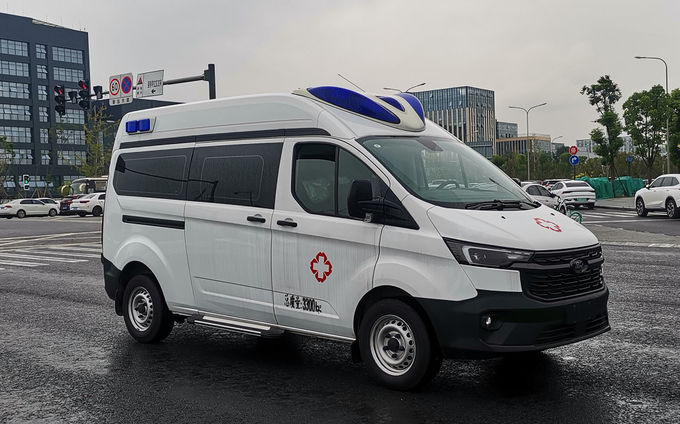 Ford Transit ιατρικό ασθενοφόρο βενζίνη 8 θέσεις Ford Transit Box ασθενοφόρο 1