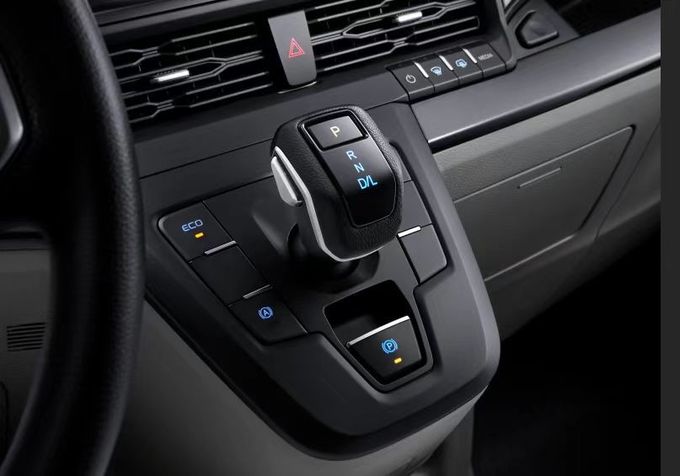 Ford V362 Νέο Full Shun Μίνι λεωφορείο Οχήμα 7-9 θέσεων Βενζινοκίνητο λεωφορείο 4 × δύο 6