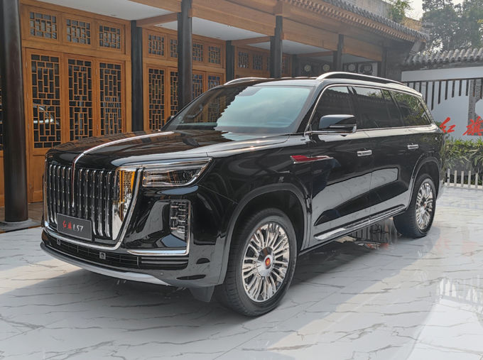 Hongqi S7 Μεγάλο πολυτελές όχημα Αυτοκίνητο 6 θέσεων 4 θέσεων SUV Βενζίνη 0