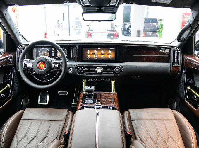 Hongqi S7 Μεγάλο πολυτελές όχημα Αυτοκίνητο 6 θέσεων 4 θέσεων SUV Βενζίνη 10