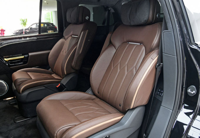 Hongqi S7 Μεγάλο πολυτελές όχημα Αυτοκίνητο 6 θέσεων 4 θέσεων SUV Βενζίνη 11