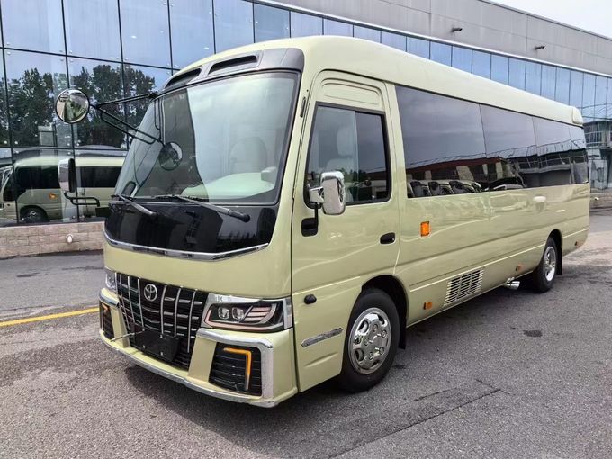 Το Toyota Coaster 16 θέσεων Τουριστικό λεωφορείο Επιχειρηματική υποδοχή Λεωφορείο Βενζίνη 4×2 Εγχειρική μετάδοση 0