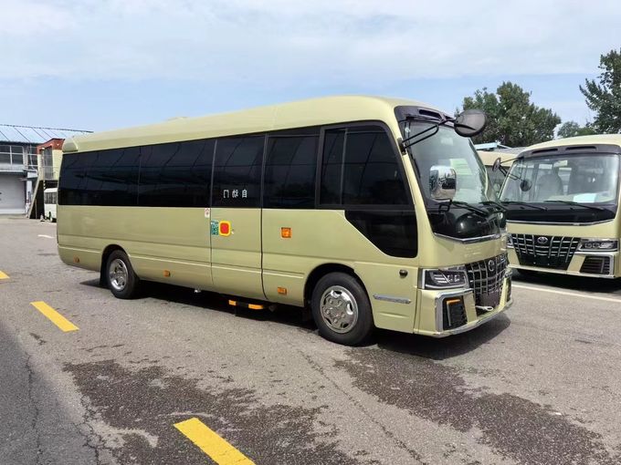 Το Toyota Coaster 16 θέσεων Τουριστικό λεωφορείο Επιχειρηματική υποδοχή Λεωφορείο Βενζίνη 4×2 Εγχειρική μετάδοση 3